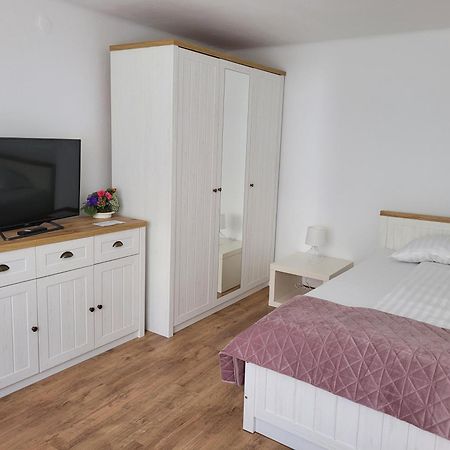 Two-Bedrooms Apt Сибиу Екстериор снимка