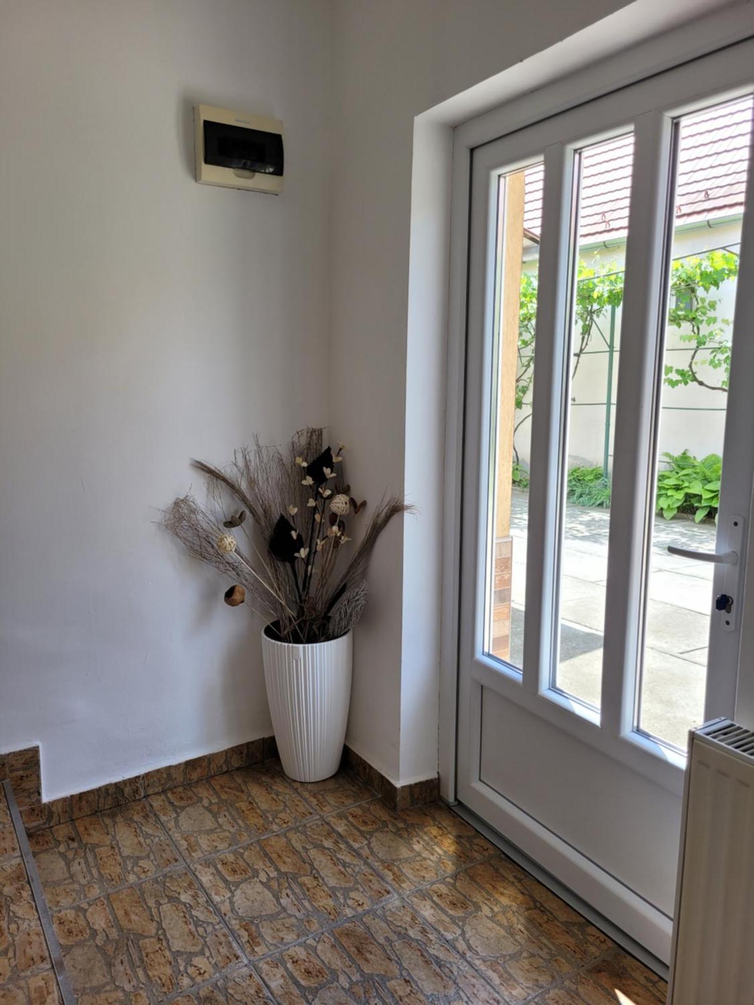 Two-Bedrooms Apt Сибиу Екстериор снимка